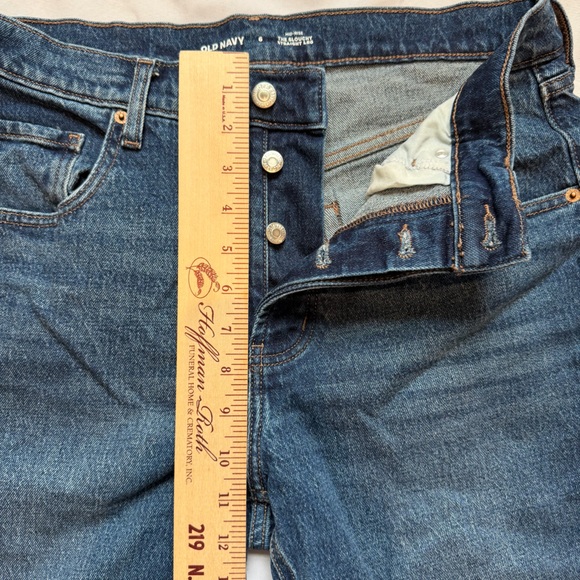 Old Navy The Slouchy Straight Jeans Size 6 Mid Rise Light Wash Relaxed Fit - Picture 5 of 12